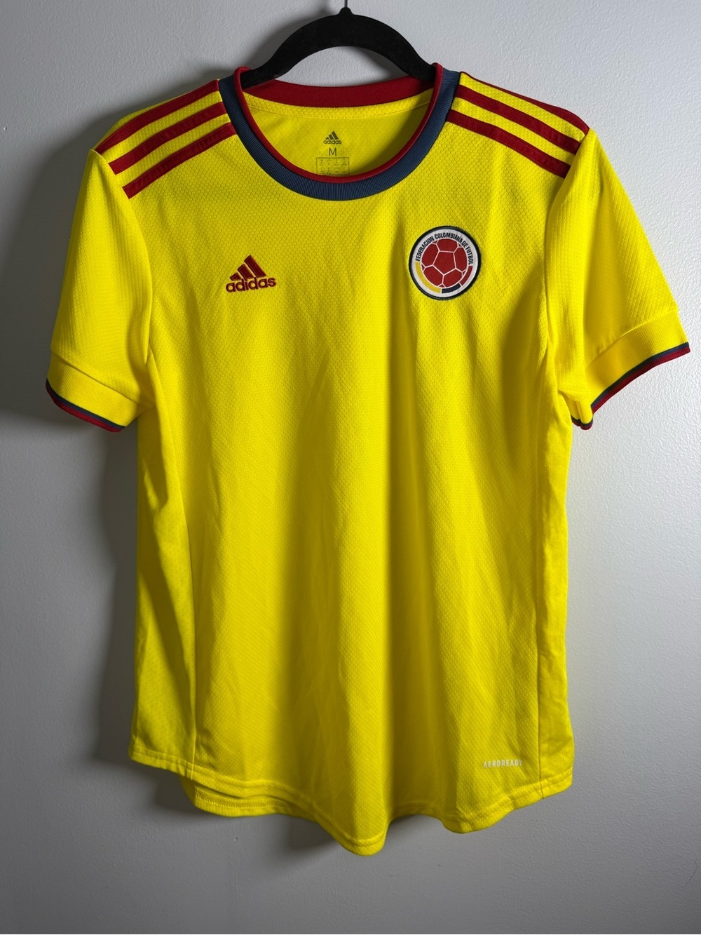 Adidas Colombia National Team Soccer Jersey Mens Medium Yellow Aeroready NEW